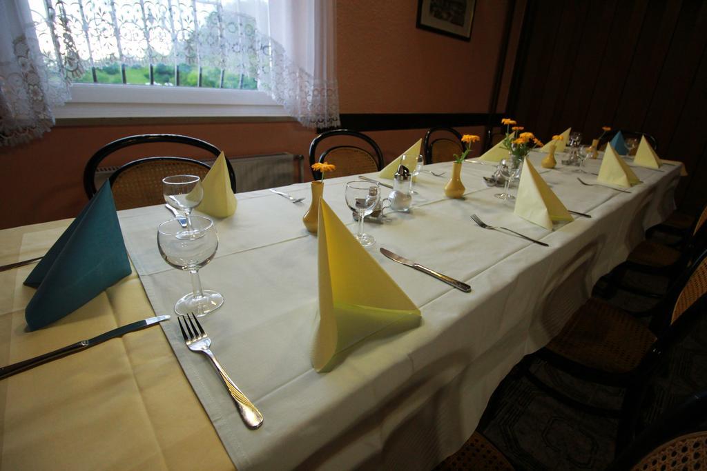 Pod Orehi Guest House Loce pri Poljcanah 외부 사진