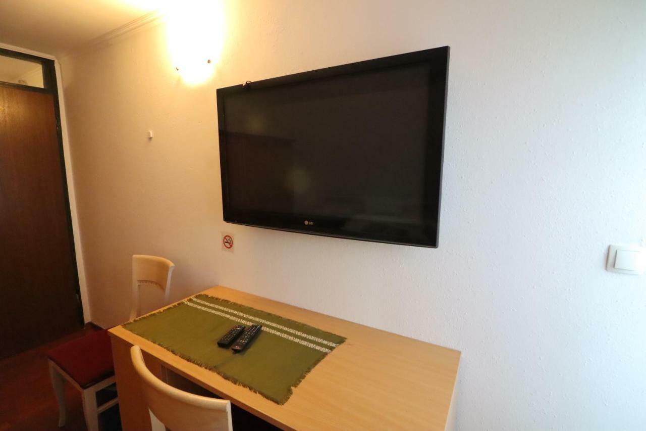 Pod Orehi Guest House Loce pri Poljcanah 외부 사진